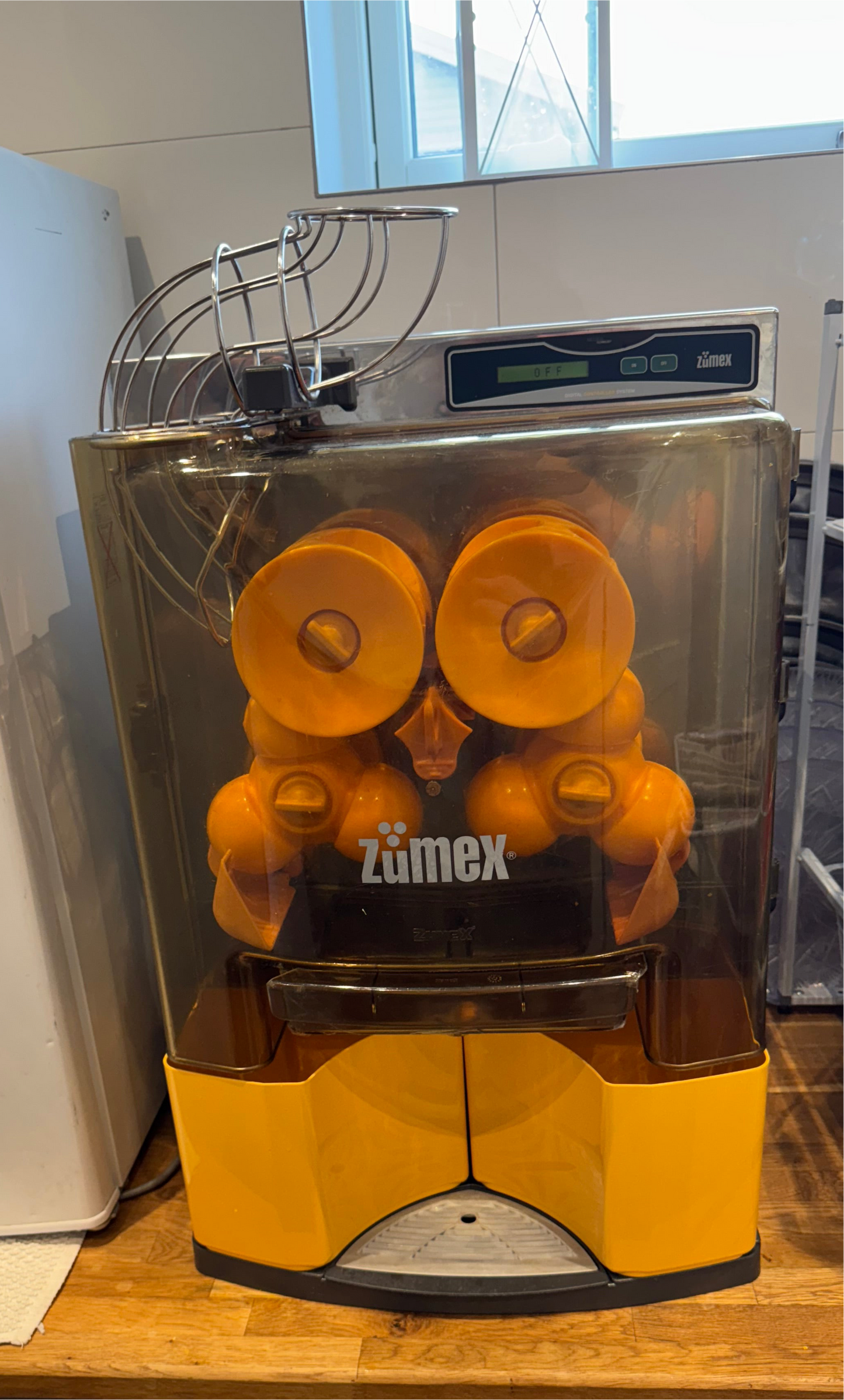 ZÜMEX ESSENTIAL PRO - Juicepress