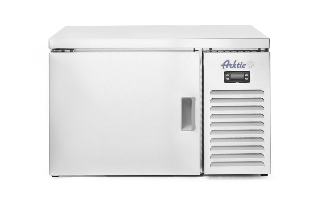 Blast chiller 3x GN 2/3, Arktic, GN 2/3, 30L, 230V/420W, 660x640x(H)525mm