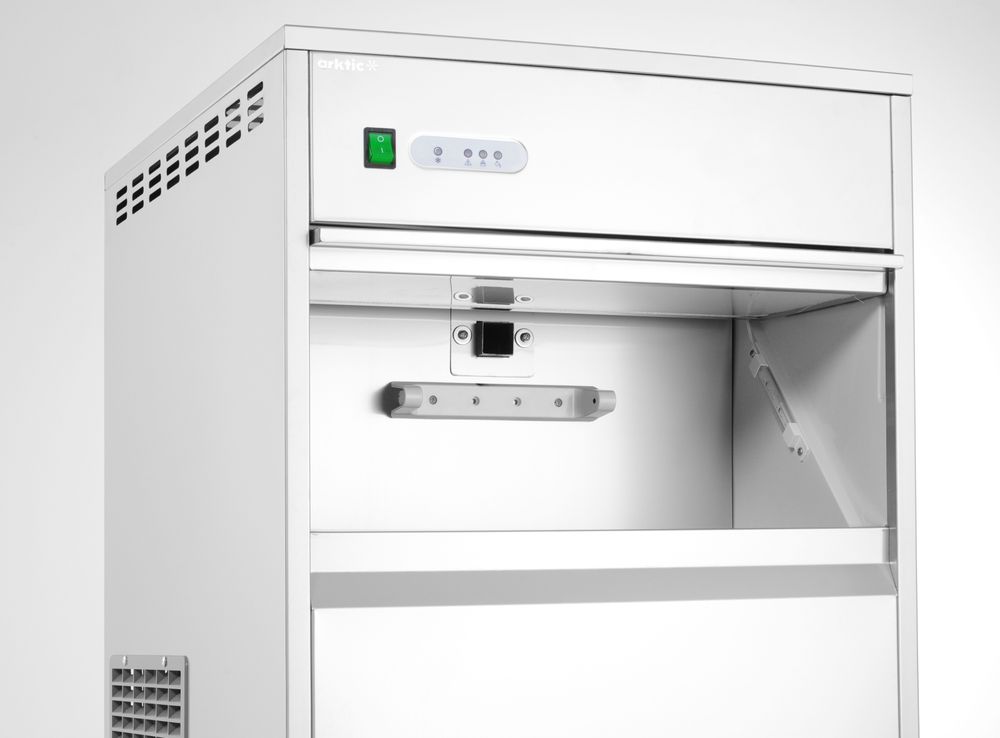 Arktic Flingismaskin, ~85 kg/dag, 230V/430W, 548x612x(H)820mm