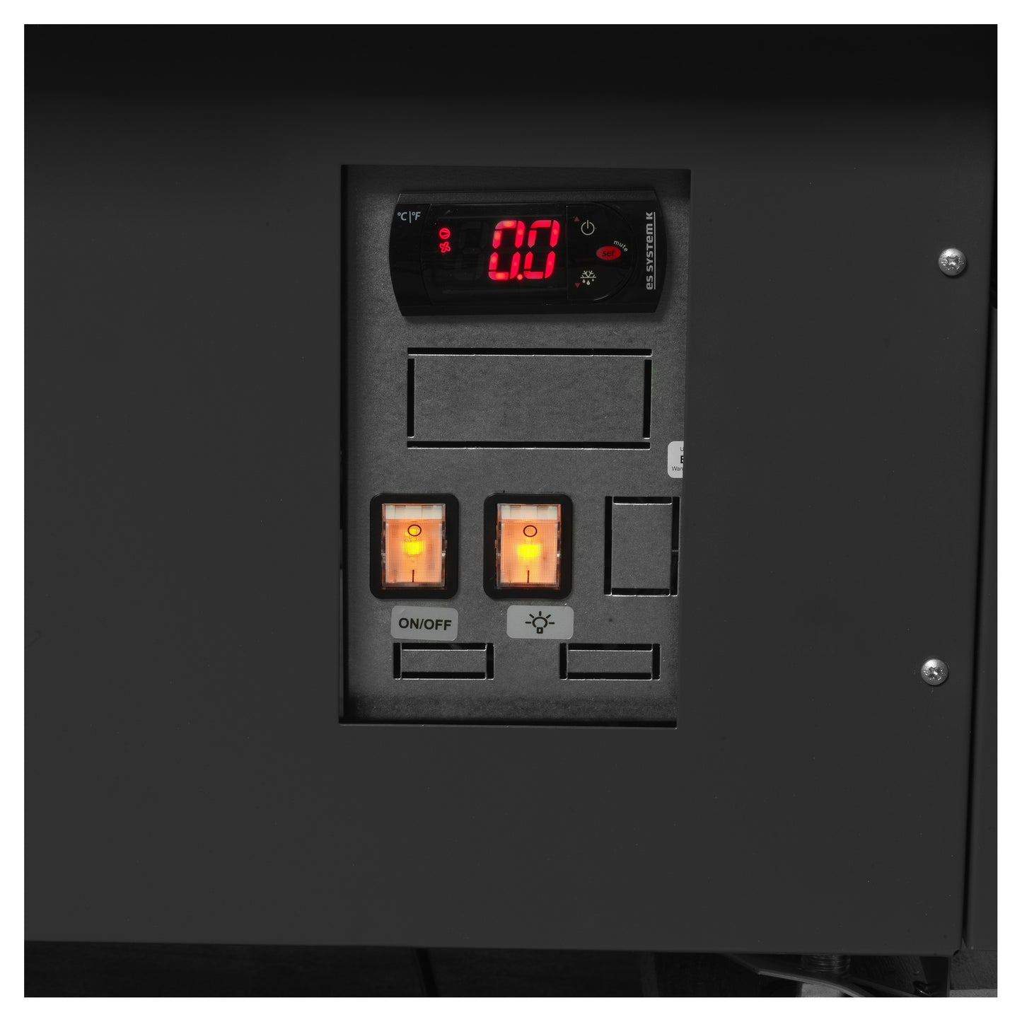 SOCA37590A - Serveringsdisk - Premium-serveringsdisk med 900 mm däck